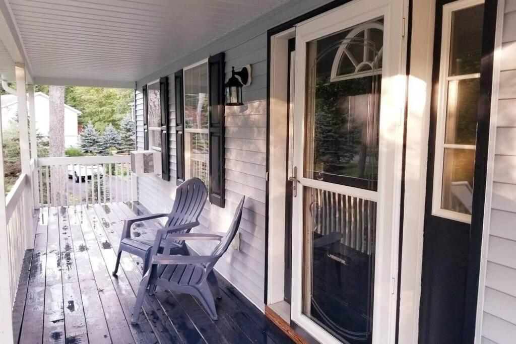 *Amenity-Filled Waterfront Oasis @Saw Creek Estates Near Waterfalls And Hiking* East Stroudsburg Exteriör bild